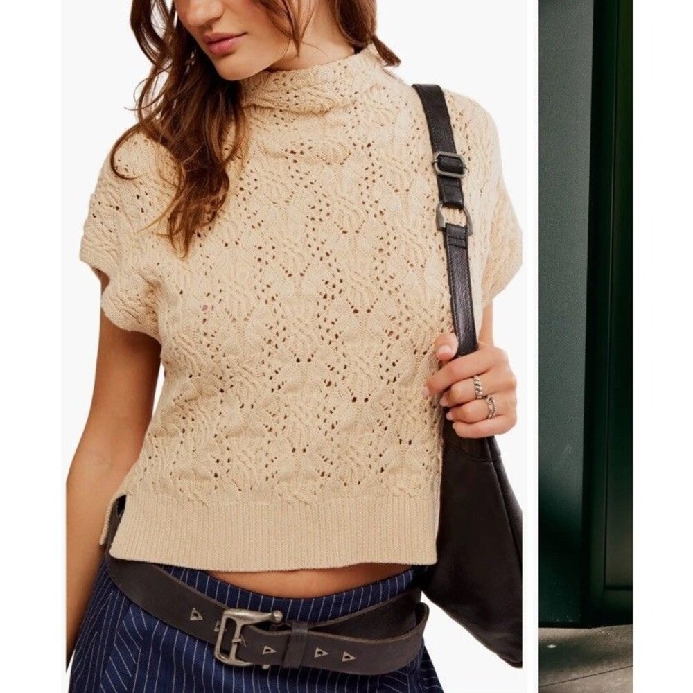 Free People Vickie Sweater S Mock Neck Cable Stitch Cropped Beige Cotton